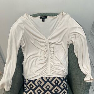 Forever 21 Cream Ruched V-Neck Long Sleeve Top